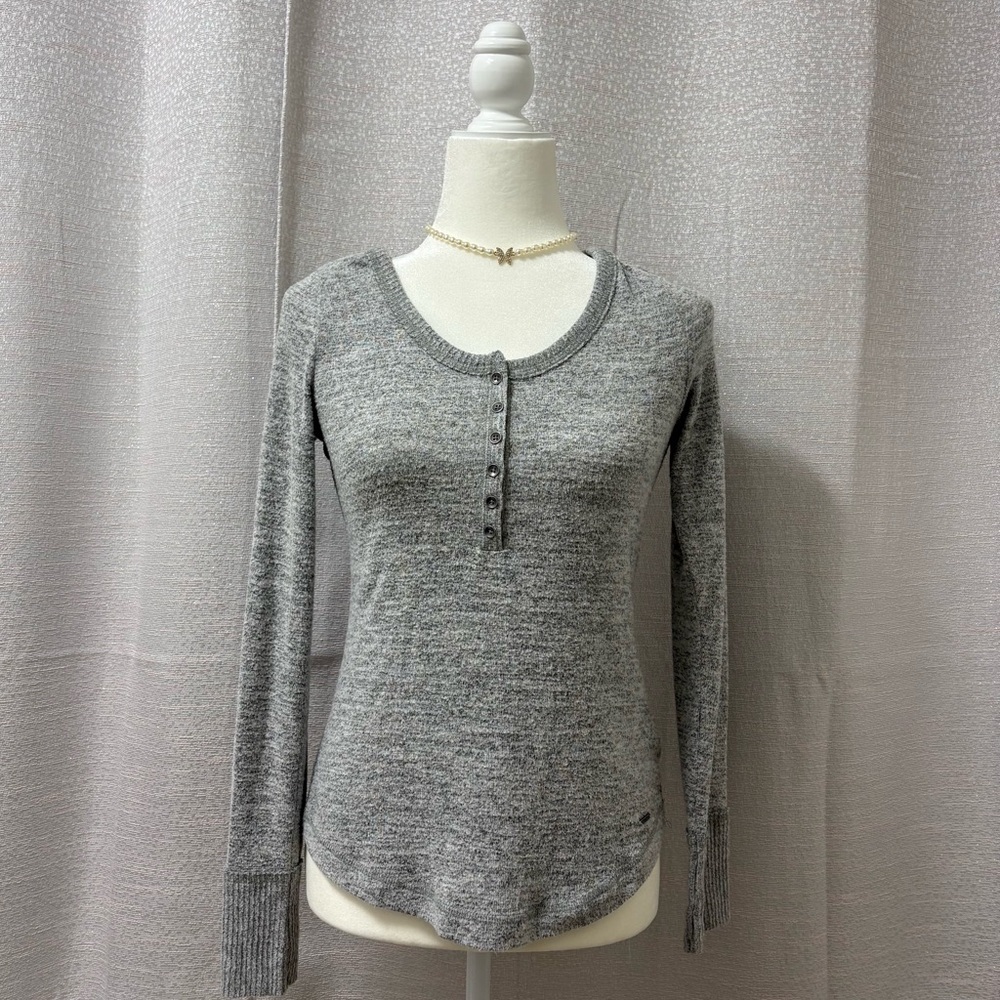 Abercrombie & Fitch Y2K Women’s  Gray Long Sleeve Top Size Small Preppy, 90s - Picture 2 of 12